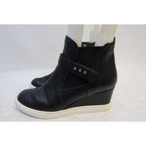 L. Paolo Womens Sz 7 M Black Leather Wedge Zip Ankle Fashion Boots